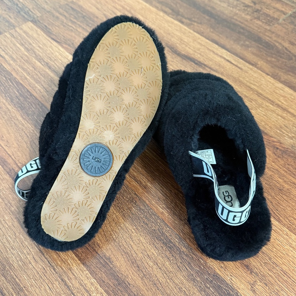 UGG Fluff Yeah Slides - Picture 2 of 4